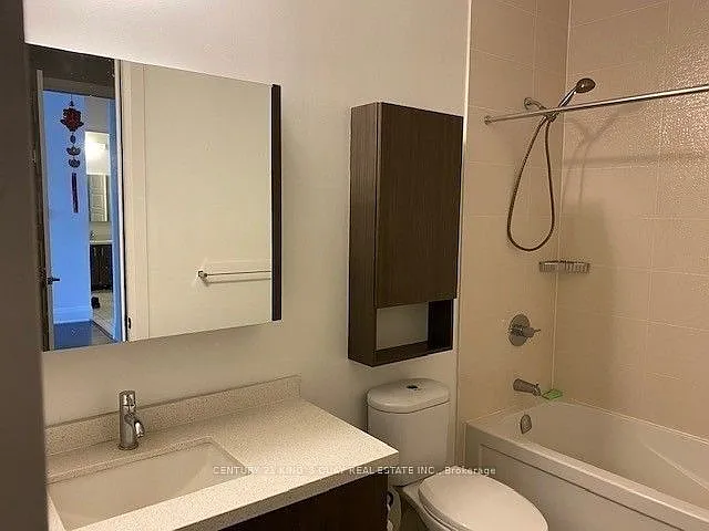28 Uptown Dr #Penthouse 10 — Photo 13