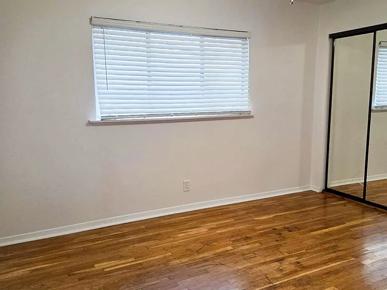 45428 13th St W — Photo 24