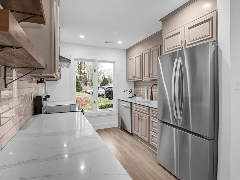 1413 Grantland Pl — Photo 14