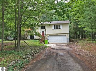 10439 Mud Lake Rd, Interlochen, MI 49643