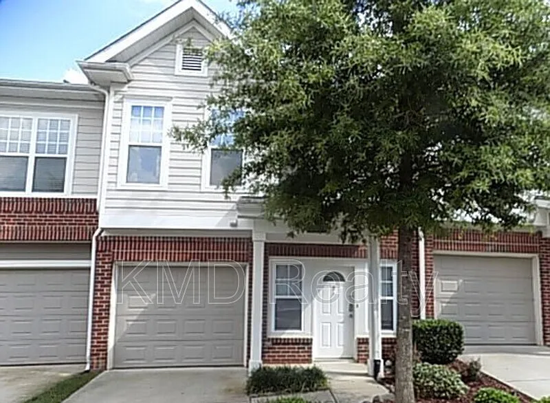 2 bed, 2.5 bath, 1448 sqft, $1,895 — Photo 1