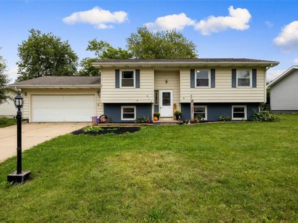 518 Windsor Dr, Solon, IA 52333