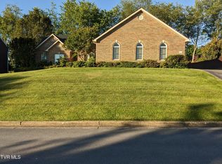 3420 Berkshire Cir, Johnson City, TN 37604