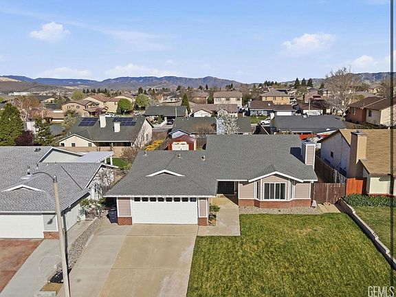 4th image of 1320 El Rancho Dr