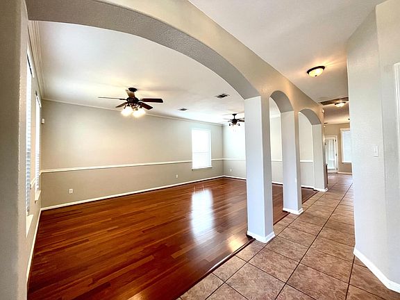 2nd image of 3603 Eagles Nest St