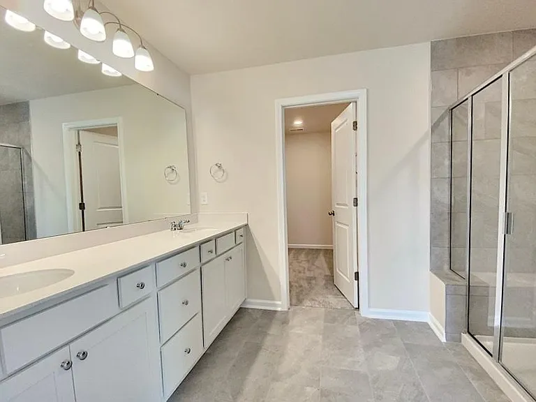 395 Glen Clova Dr — Photo 19