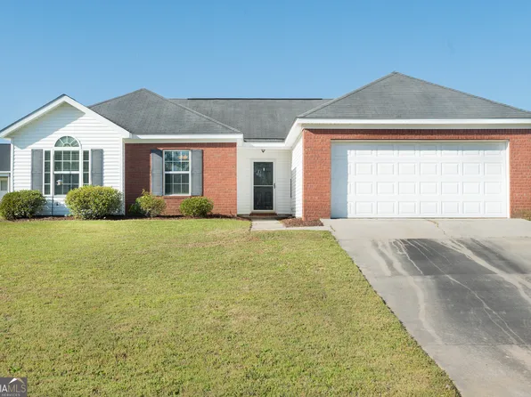 9026 Whispering Pines Blvd, Statesboro, GA 30458