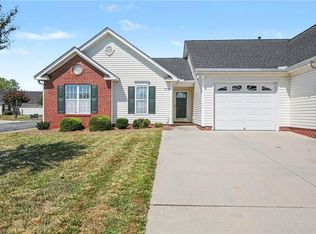6001 Holland Park Ln, High Point, NC 27265