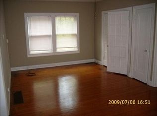 2000 Village Dr APT 3, Louisville, KY 40205