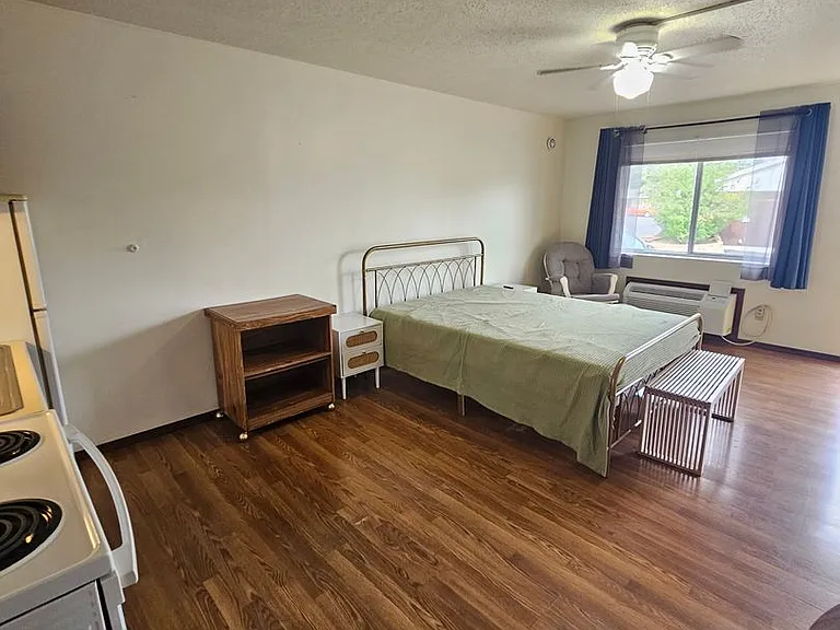 Rapids Studio Apartments — Photo 22