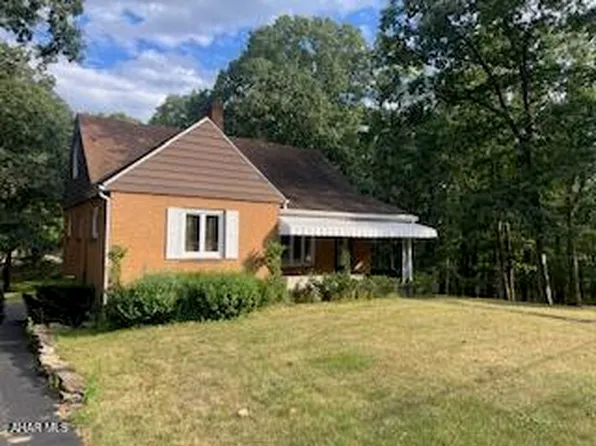 5096 N 19th Ave, Altoona, PA 16601