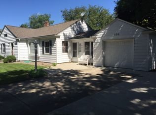 320 2nd St NW, Blooming Prairie, MN 55917