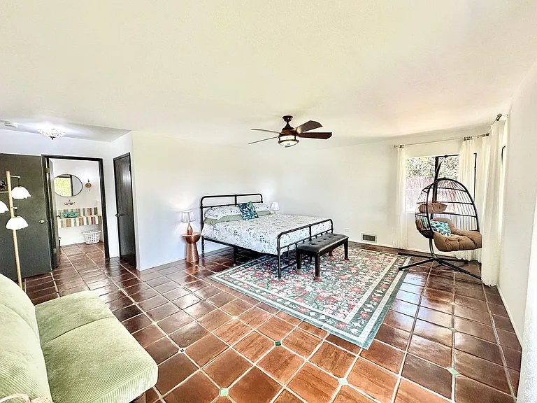 1650 Winterwarm Dr — Photo 30