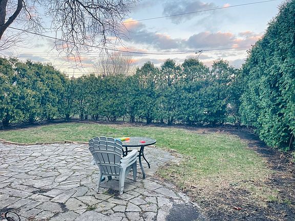 5th image of 8925 Oriole Ave