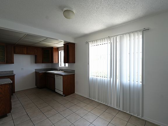 5th image of 8040 Stewart And Gray Rd #204