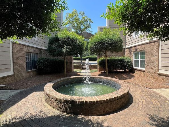 5011 Sharon Rd UNIT Q