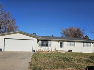 2821 Birchwood Rd, North Platte, NE 69101