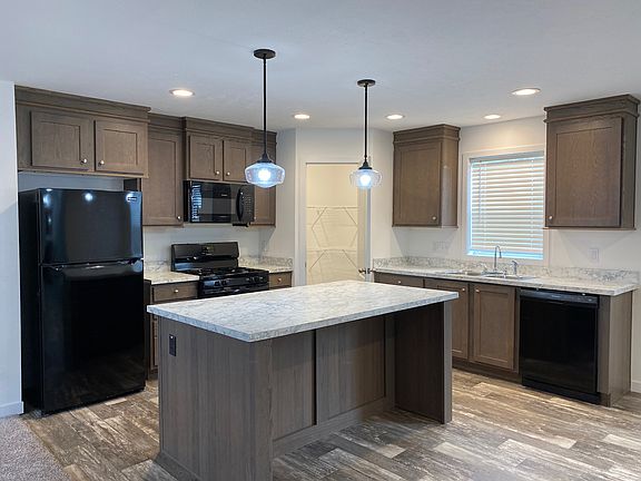 3rd image of Copy Of 14900 Co Road 123 Unit H-123