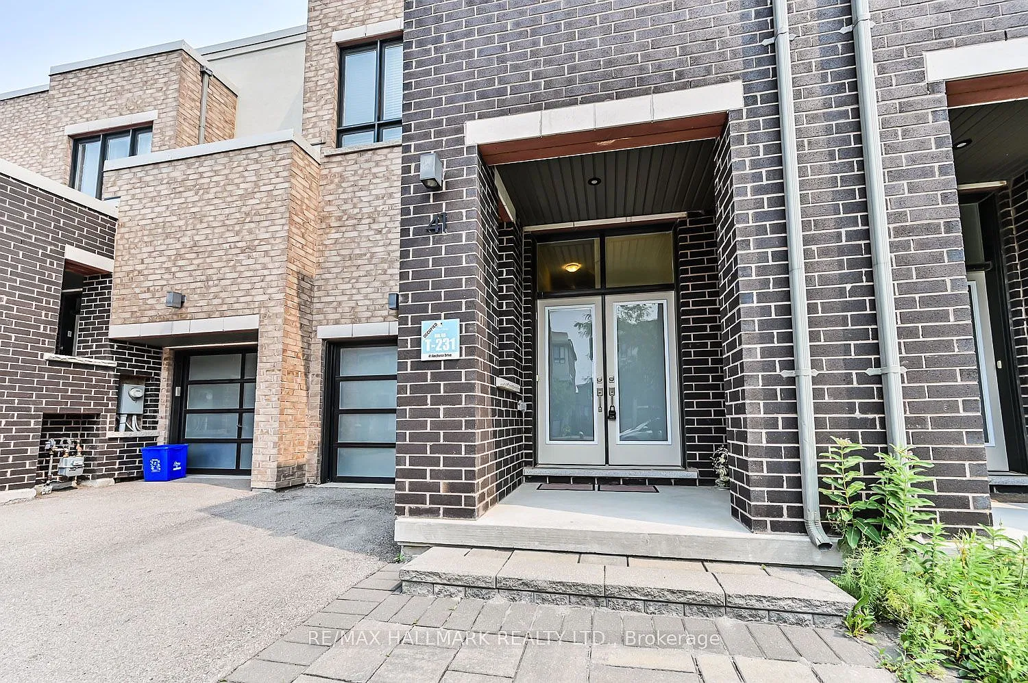 3 bed, $3,800 — Photo 3
