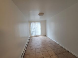 1015 Van Nest Ave FLOOR 2, Bronx, NY 10462