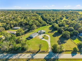 11688 Long Trussel Rd, Bryan, TX 77808