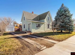 125 S 5th St, Le Sueur, MN 56058