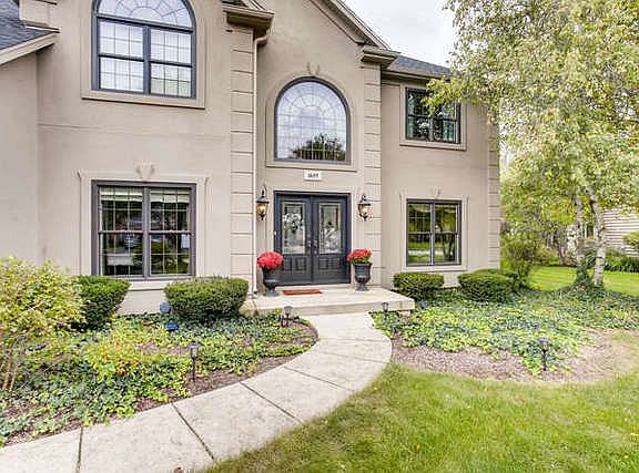 3rd image of 1619 Dublin Dr