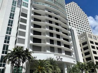 950 Brickell Bay Dr APT 1703, Miami, FL 33131