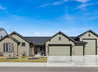 11010 W Collina Vista Dr, Star, ID 83669