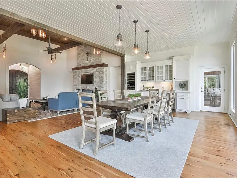 111 Loblolly Cir — Photo 16