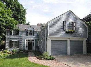 2417 Harrison St, Evanston, IL 60201