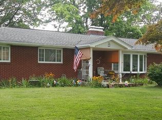 168 Floral Hill Dr, Washington, PA