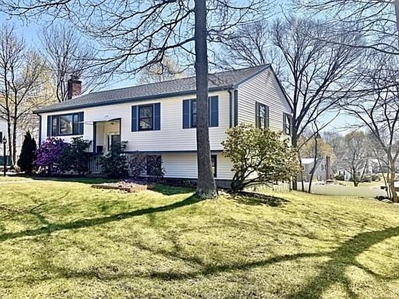 2nd image of 274 Pleasant St
