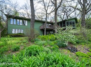 130 Old Barrington Rd, North Barrington, IL 60010