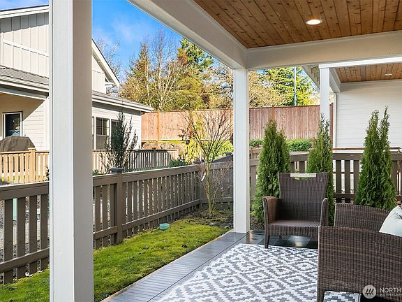 3rd image of 22785 SE 14th Court