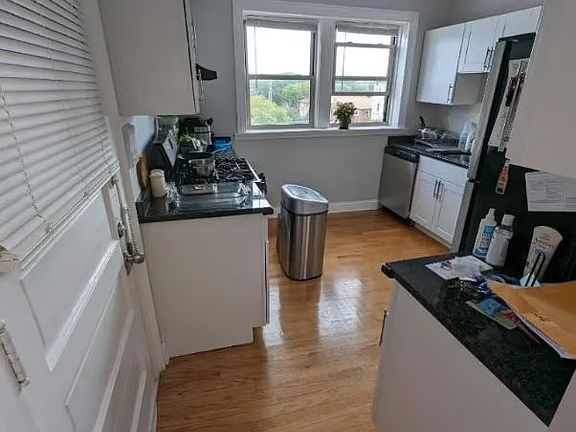 5th image of 4935 Hull St APT 3N