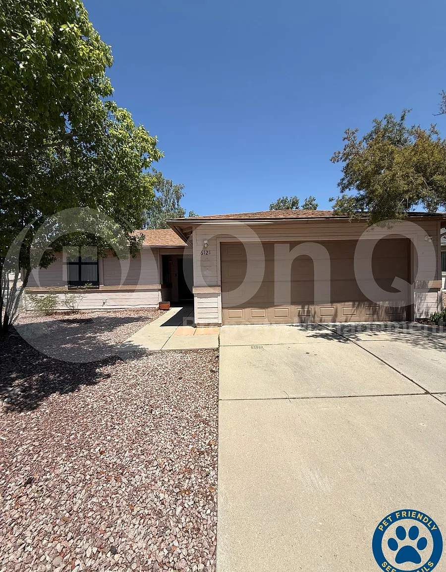 2 bed, 2.0 bath, 1170 sqft, $1,695 — Photo 1
