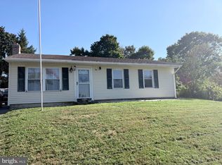 392 Westview Rd, Fayetteville, PA 17222
