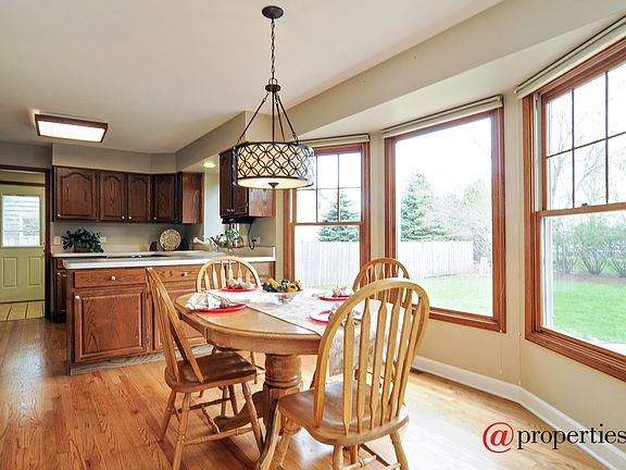 Kitchen / Breakfast Room
