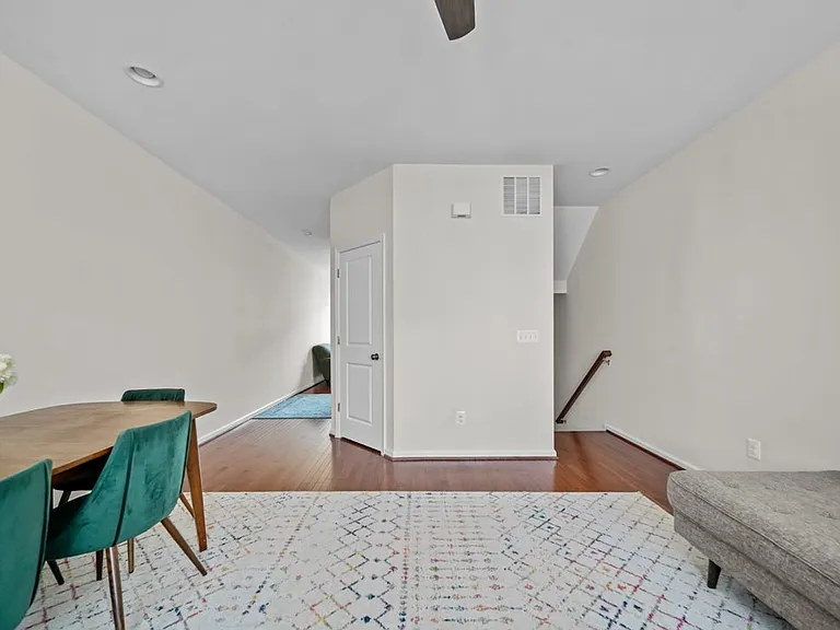 24473 Juniper Wood Ter — Photo 4