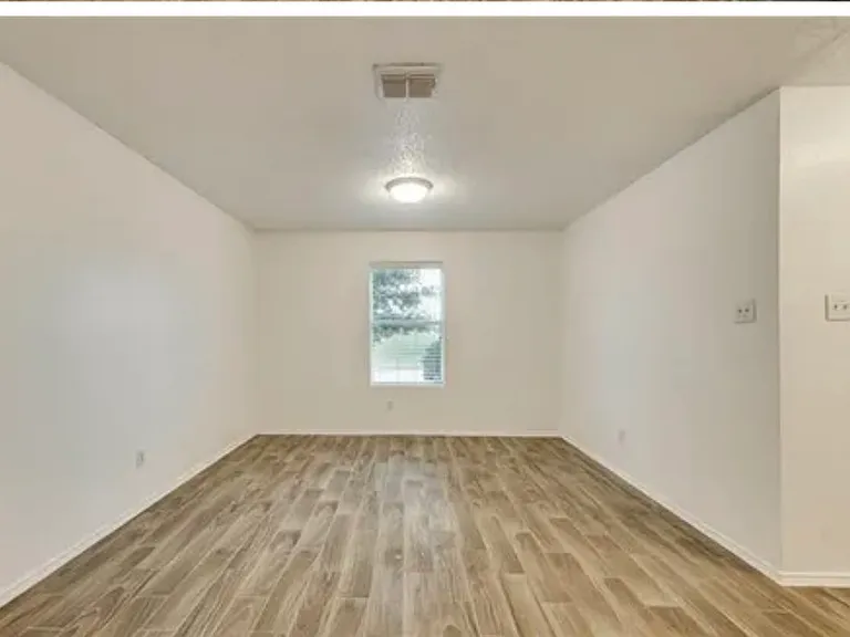 7782 Concordia Ln — Photo 4