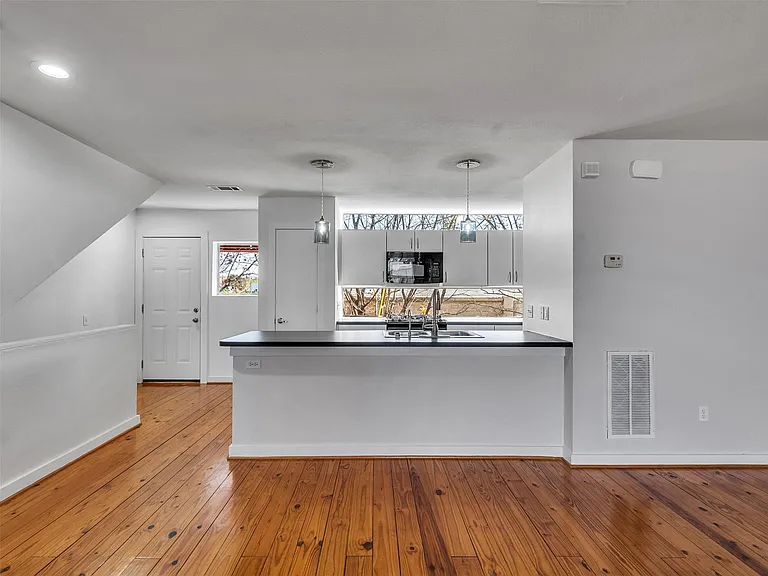 6935 Yellowstone Way Dr — Photo 23