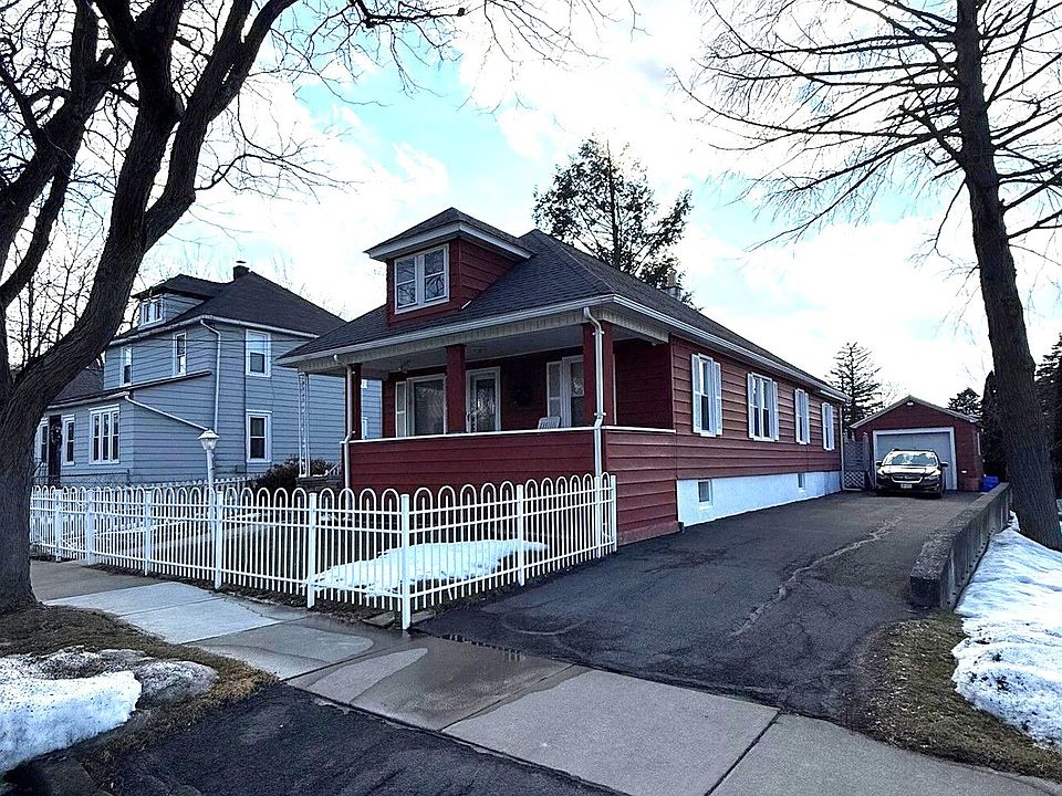1st image of 40 Baldwin St