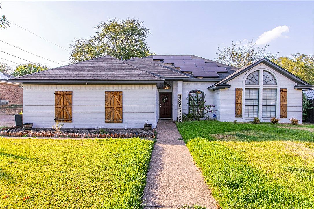 316 Hedrick Dr, Hewitt, TX 76643 Zillow