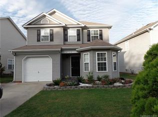3725 Brookchase Ln, Charlotte, NC 28205