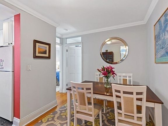 3rd image of 328 W 96th St APT 3D