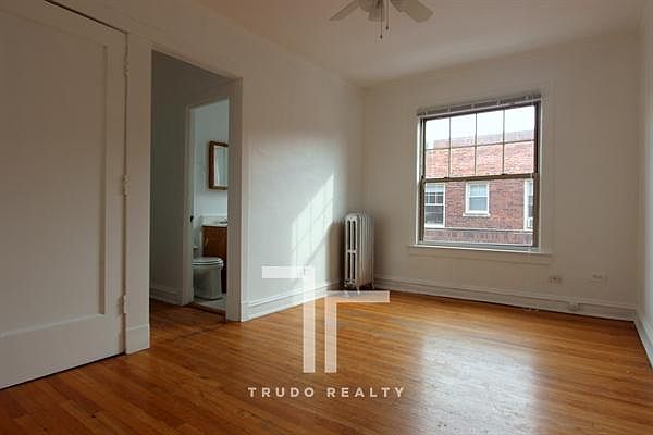 1st image of 3257 W Wrightwood Ave #Igbaa