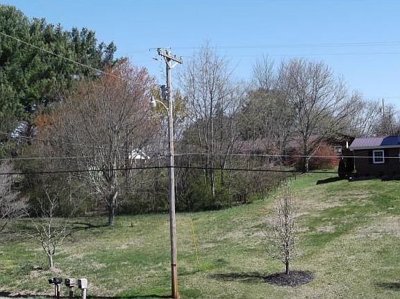 4th image of 311 Marshall Ln
