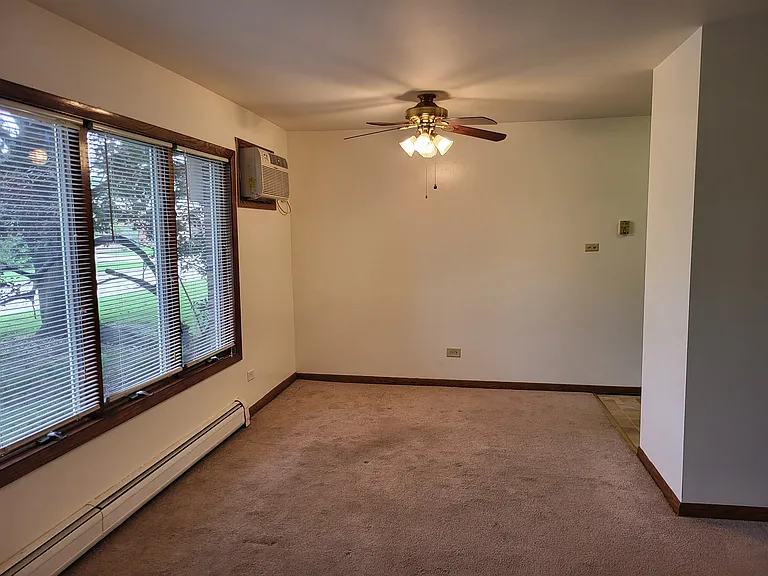 8728 S 78th Ave #1D — Photo 7