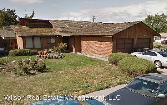 1st image of 801 S 48th Ave #B